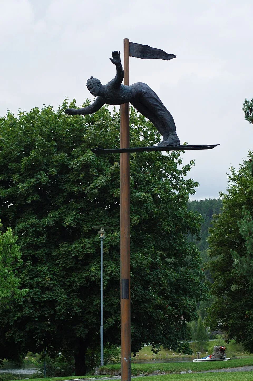 Statue av Birger Ruud